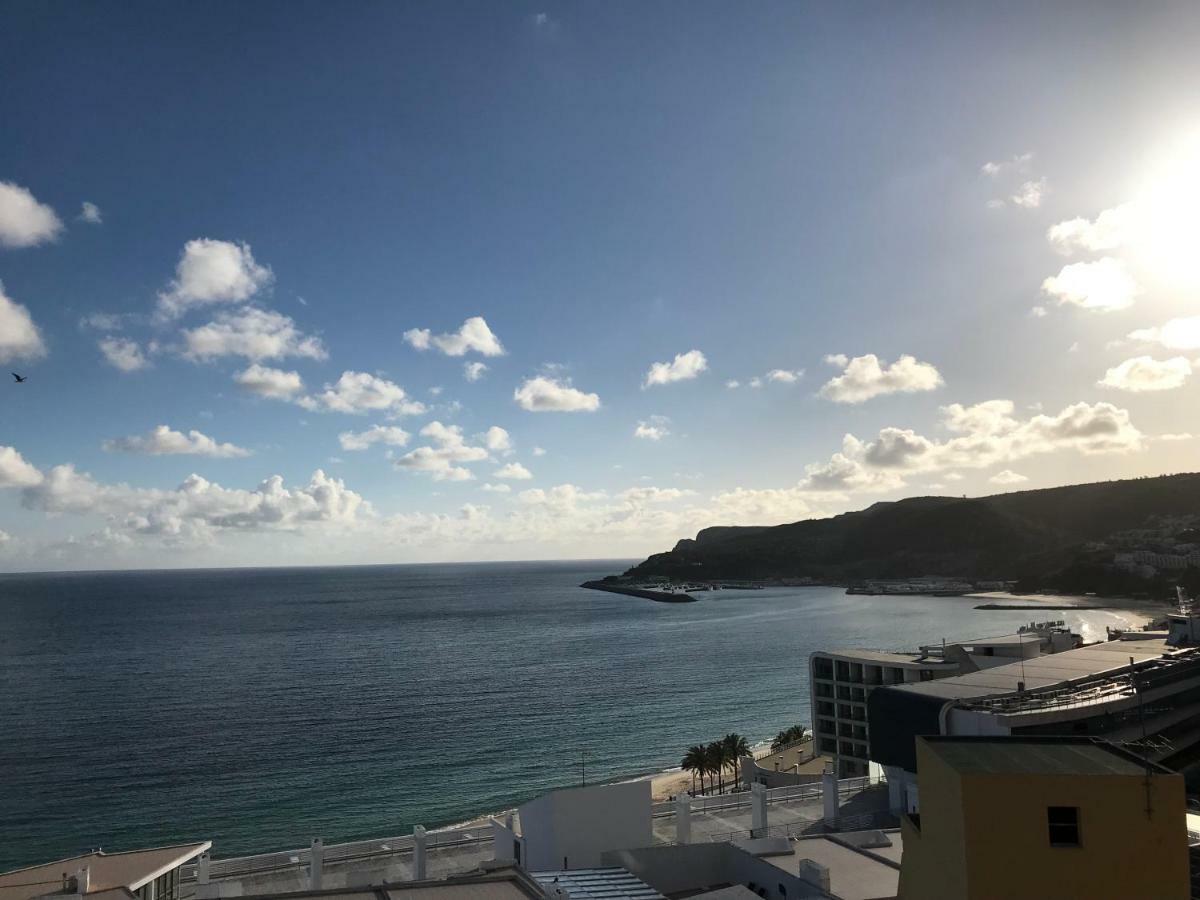 Apartamento Con Vistas Al Mar Sesimbra Esterno foto